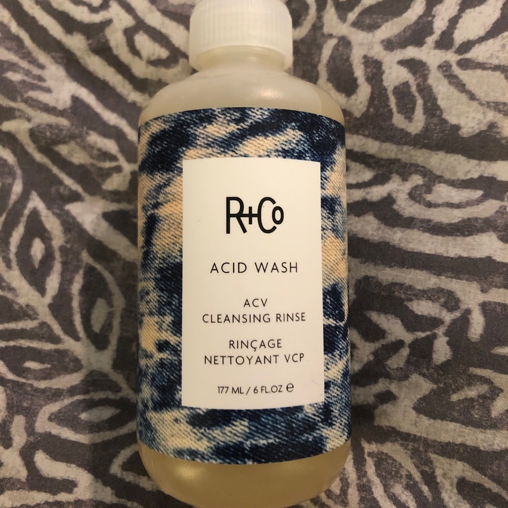 R+Co acid shampoo wash